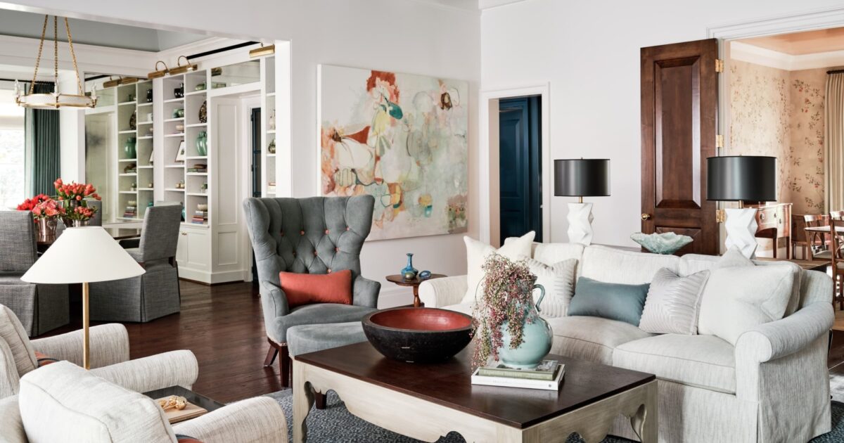 Art Acquisition for Luxury Homes: Interior Designer's Complete Guide
